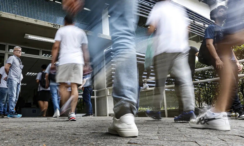 Prazo para pagar taxa de inscrição do Enem 2025 vai até sexta-feira (27)