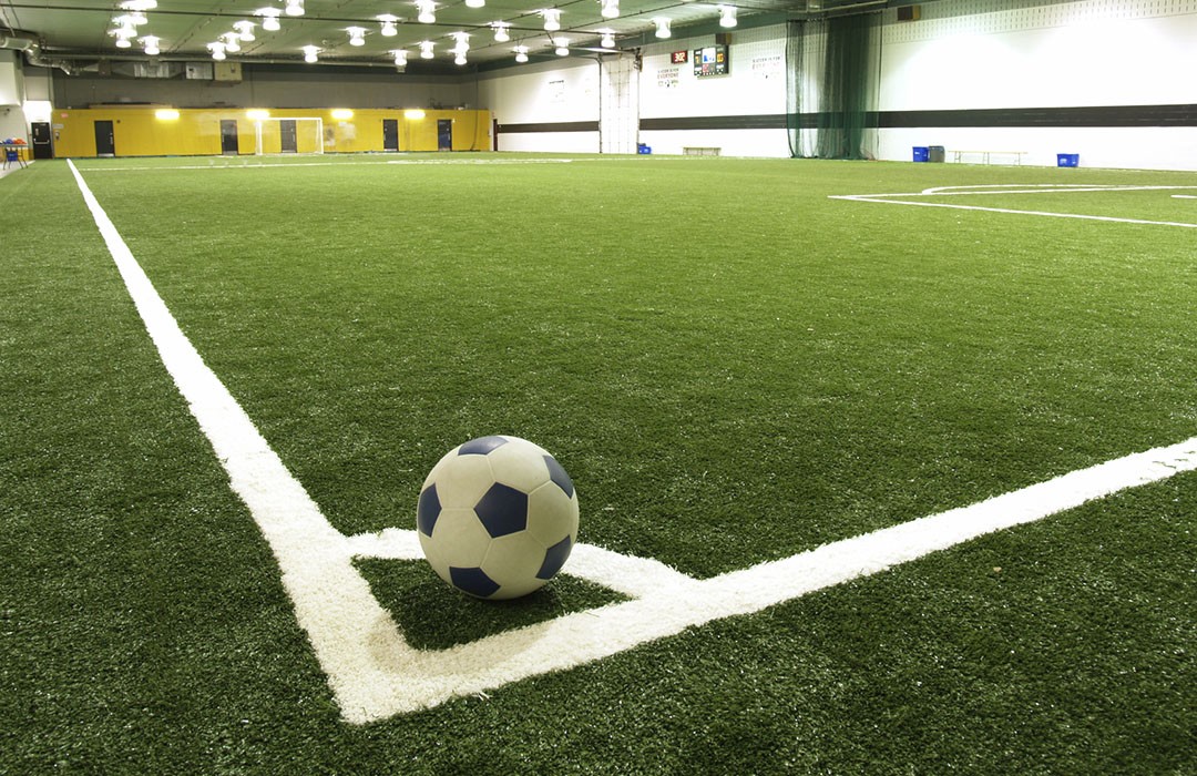 Jovem de 23 anos é morto a tiros enquanto jogava futebol em Pelotas