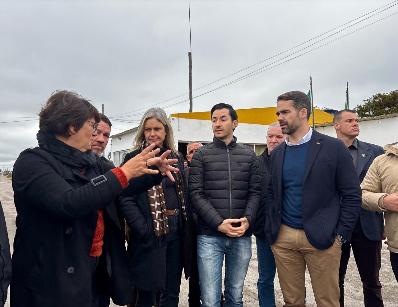  Durante visita de Eduardo Leite, prefeita de Rio Grande apresenta demandas locais ao governador estadual