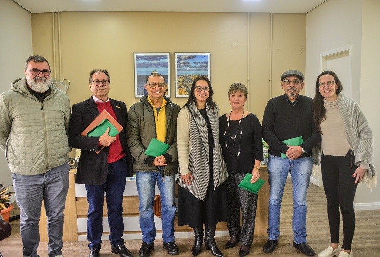 Reitoria anuncia homenageados da Assembleia Universitária 2025 da FURG