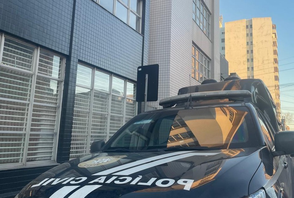 Polícia Civil prende homem por tráfico de drogas e receptação de veículo roubado em Rio Grande