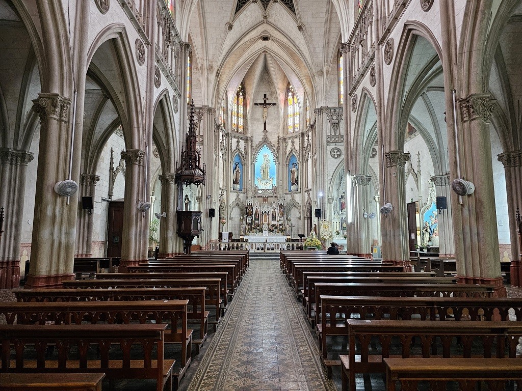 Maestro Régis Cavallari realiza apresentação na Igreja do Carmo, na sexta-feira (18)