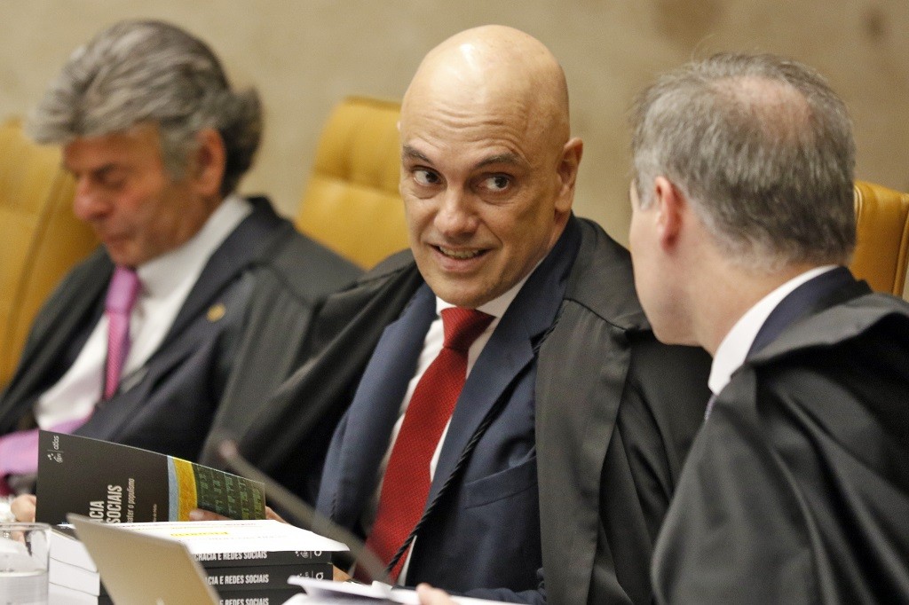STF: Alexandre de Moraes decide validar decreto do IOF