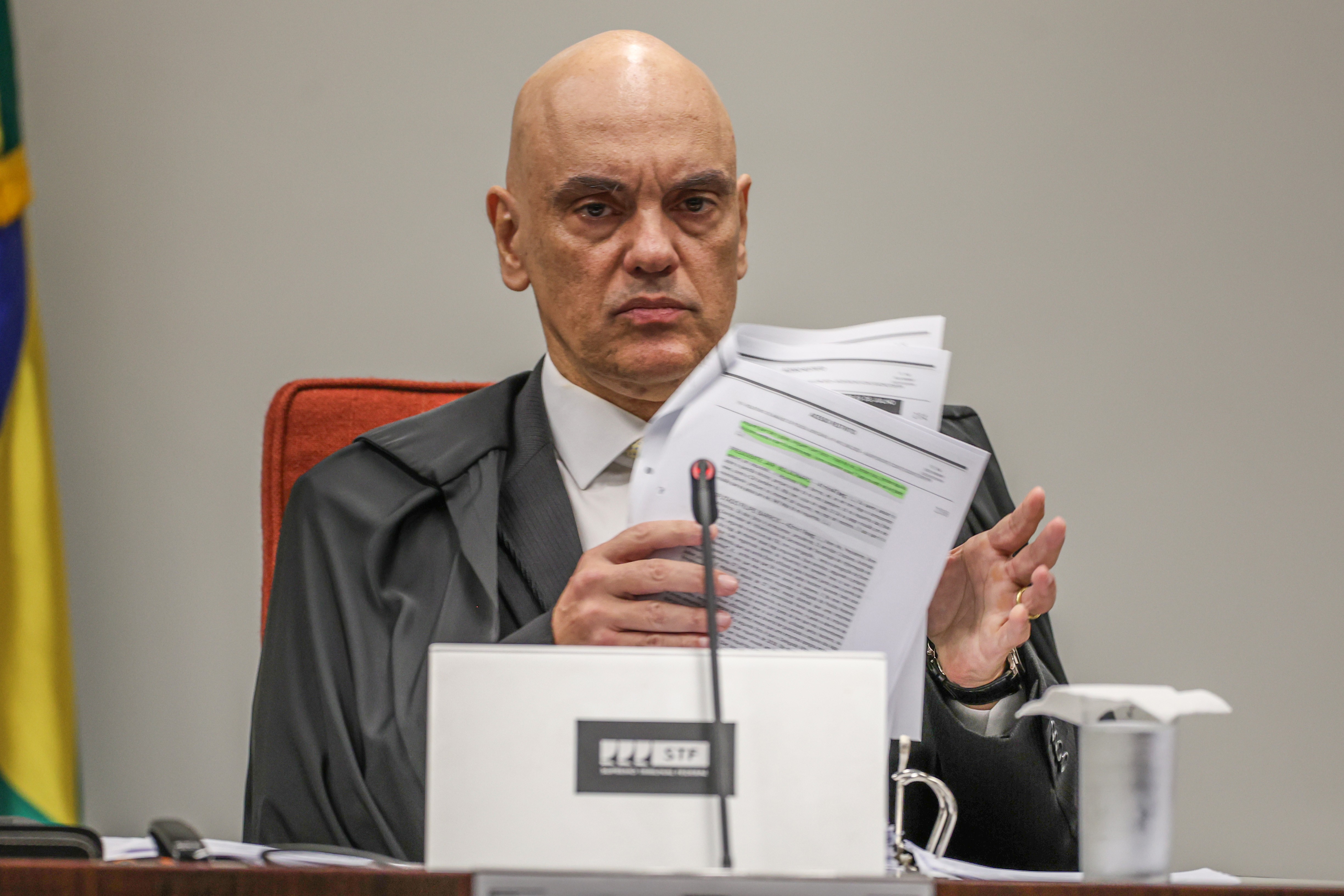 Ministro Alexandre de Moraes tem visto americano revogado
