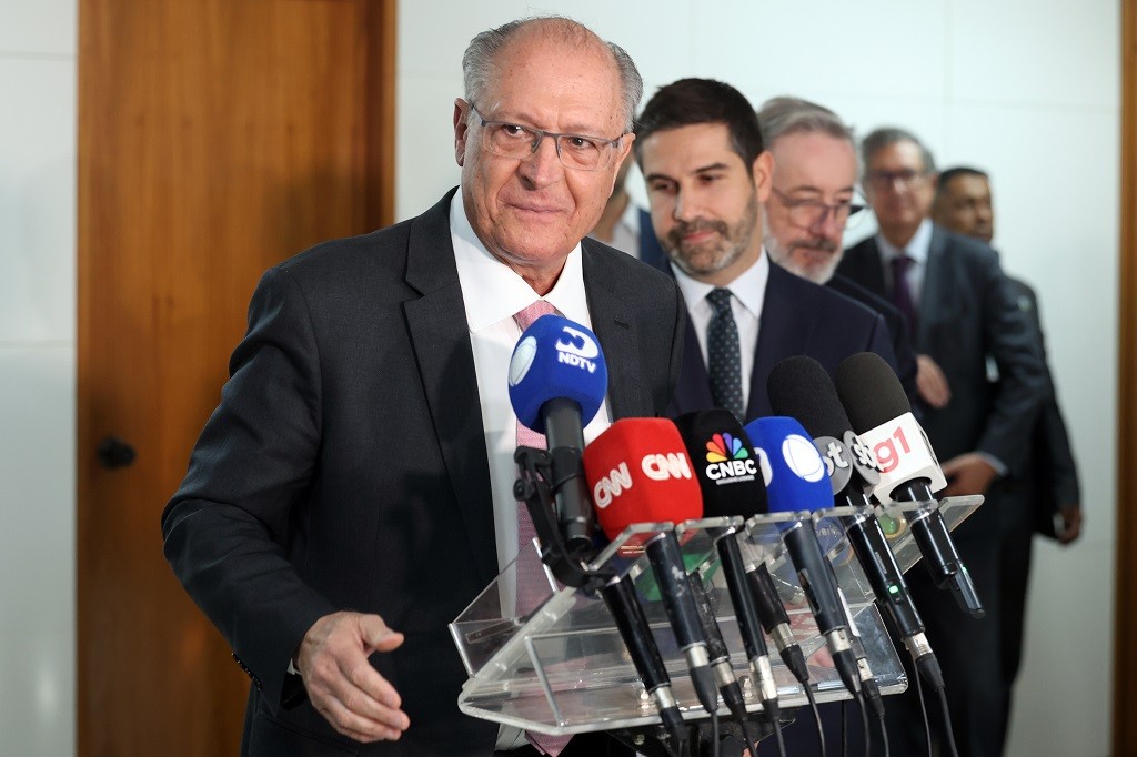 Alckmin se reúne com big techs para discutir tarifaço de Trump