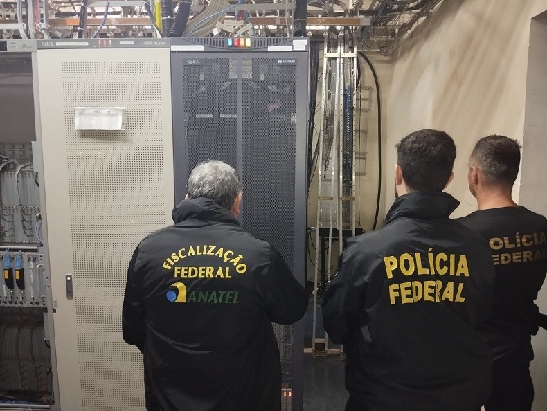 Polícia Federal fecha rádio clandestina em Santa Cruz durante operação