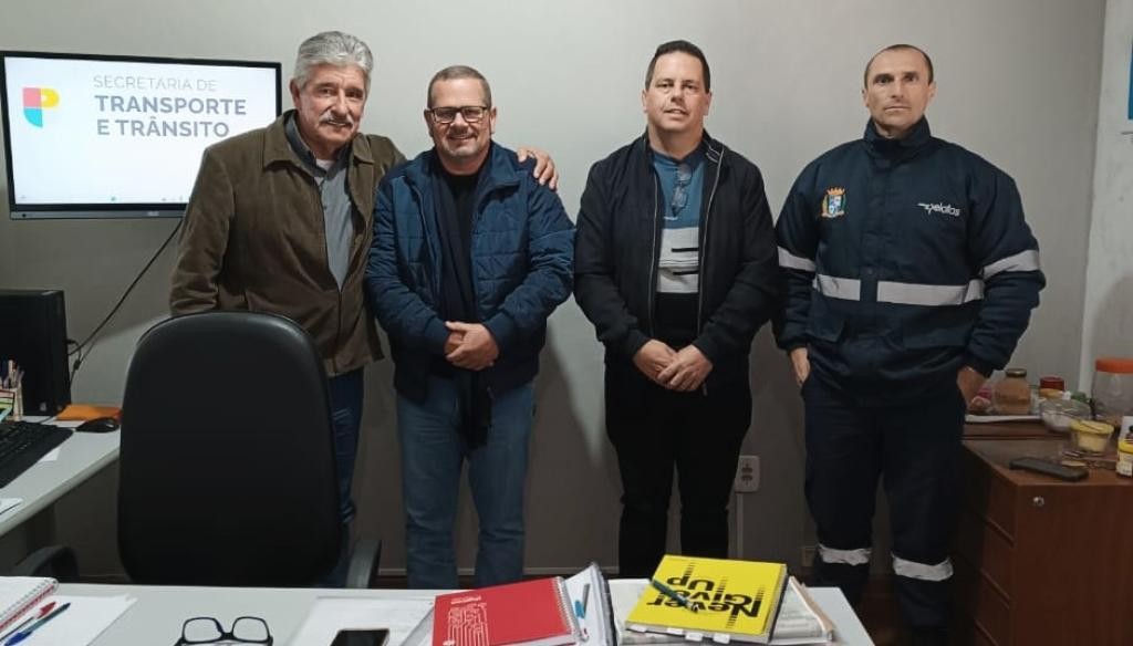 SMMAS busca intercâmbio de experiências com secretarias de Pelotas e discute duplicação da ERS 734 com o DAER
