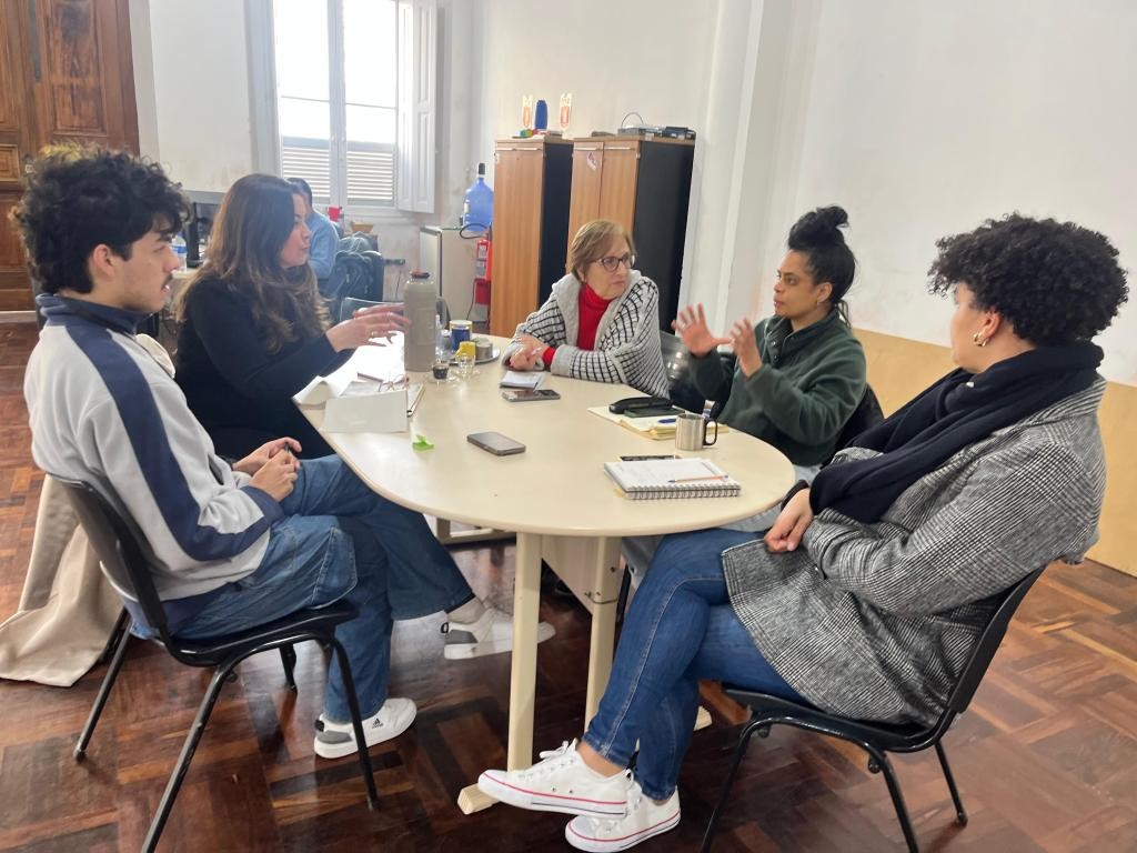 Projeto Escritas na Biblioteca celebra produção literária rio-grandina rumo aos 180 anos da Bibliotheca Rio-grandense