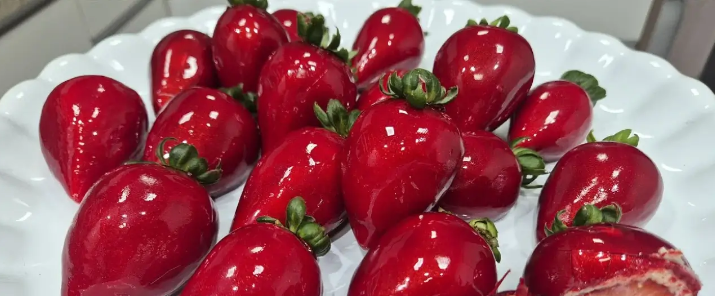 Golpistas usam falsa venda do morango do amor para aplicar golpes no Rio Grande do Sul