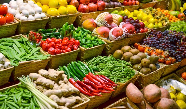 Preço médio dos alimentos cai em julho no RS liderado por hortaliças e frutas