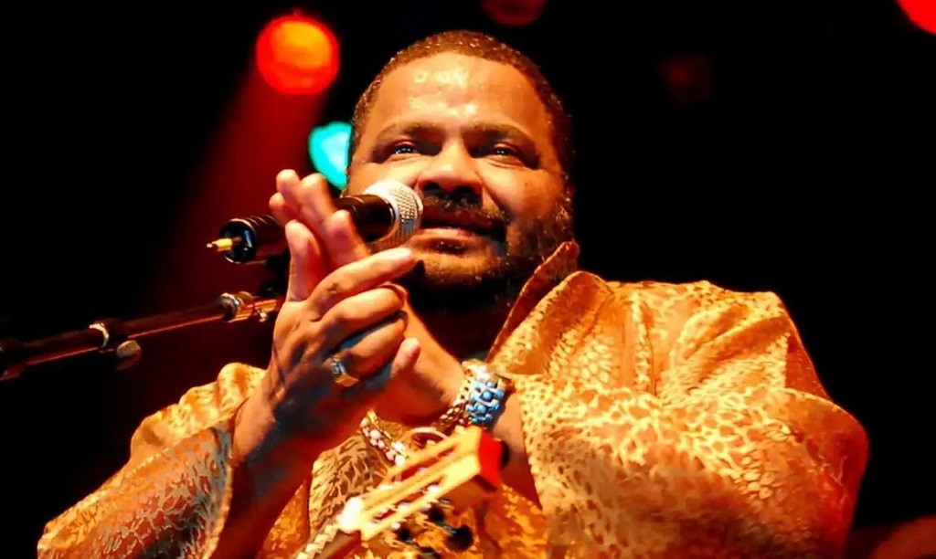 Morre Arlindo Cruz, ícone do samba, aos 66 anos