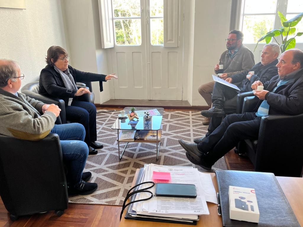 Prefeitura Municipal discute fortalecimento da pesca artesanal 