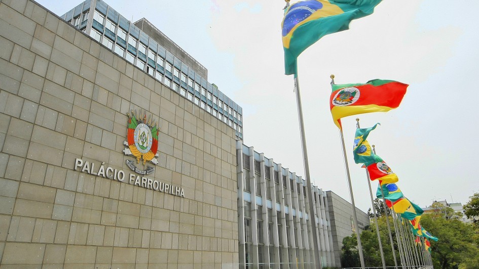 Assembleia Legislativa gaúcha avança em projeto que institui o uso de assinatura eletrônica para todos os documentos de trânsito