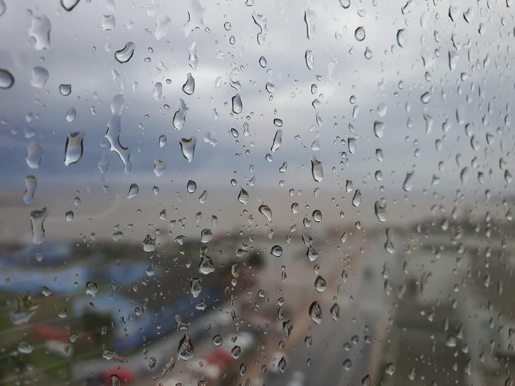 Defesa Civil emite alerta para fortes chuvas no fim de semana