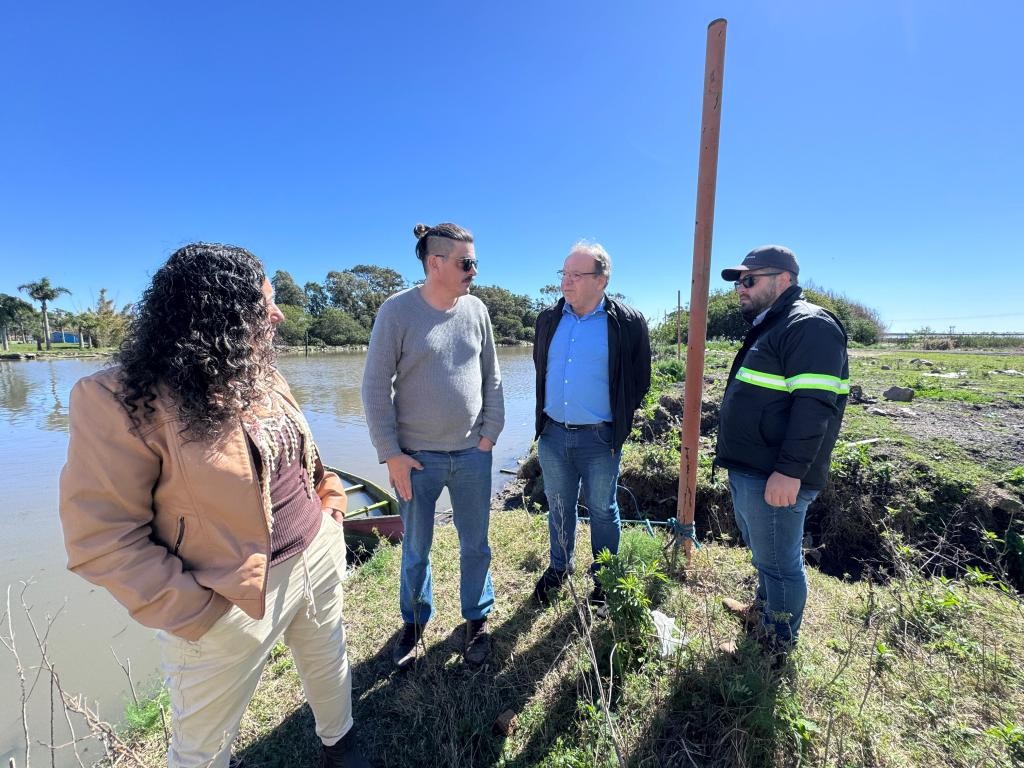 Prefeitura define próximos passos para iniciar desassoreamento de pontos estratégicos da Lagoa dos Patos