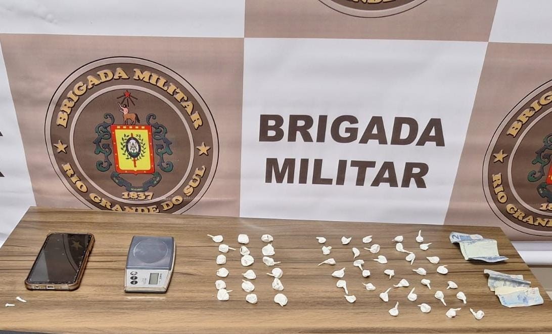 Homem é preso por tráfico de drogas em Rio Grande