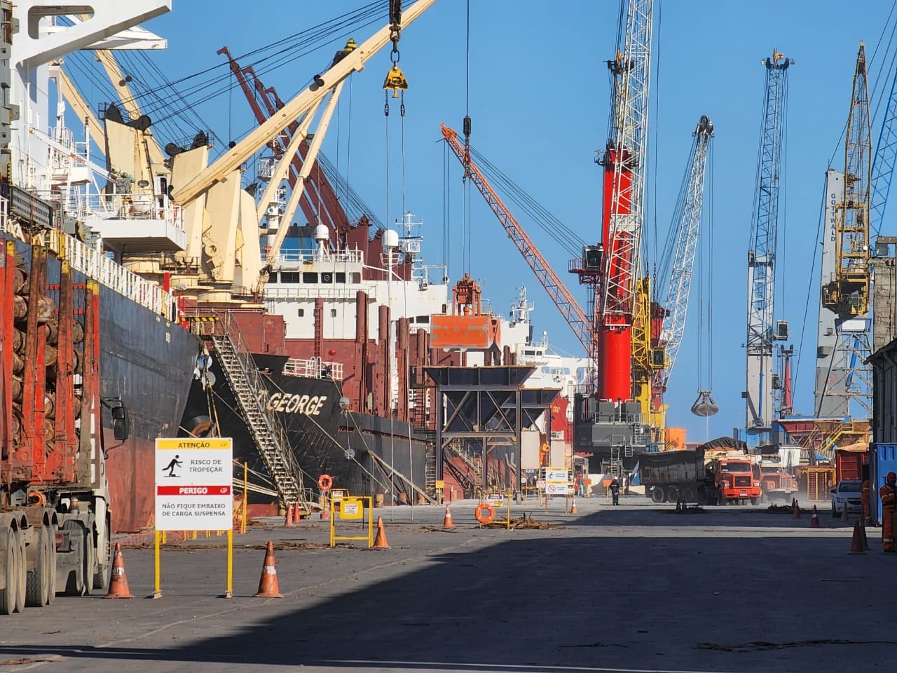 Portos RS marca presença no PortBRTech em Navegantes (SC)