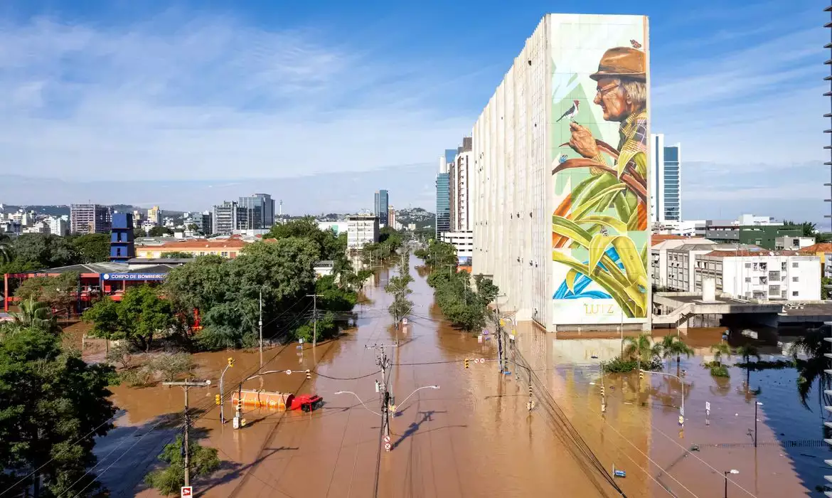 IBGE inicia pesquisa sobre enchentes de 2024 em mais de 130 cidades do Rio Grande do Sul