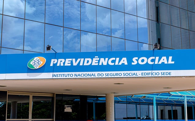 Justiça libera R$ 2,5 bilhões para aposentados e pensionistas do INSS