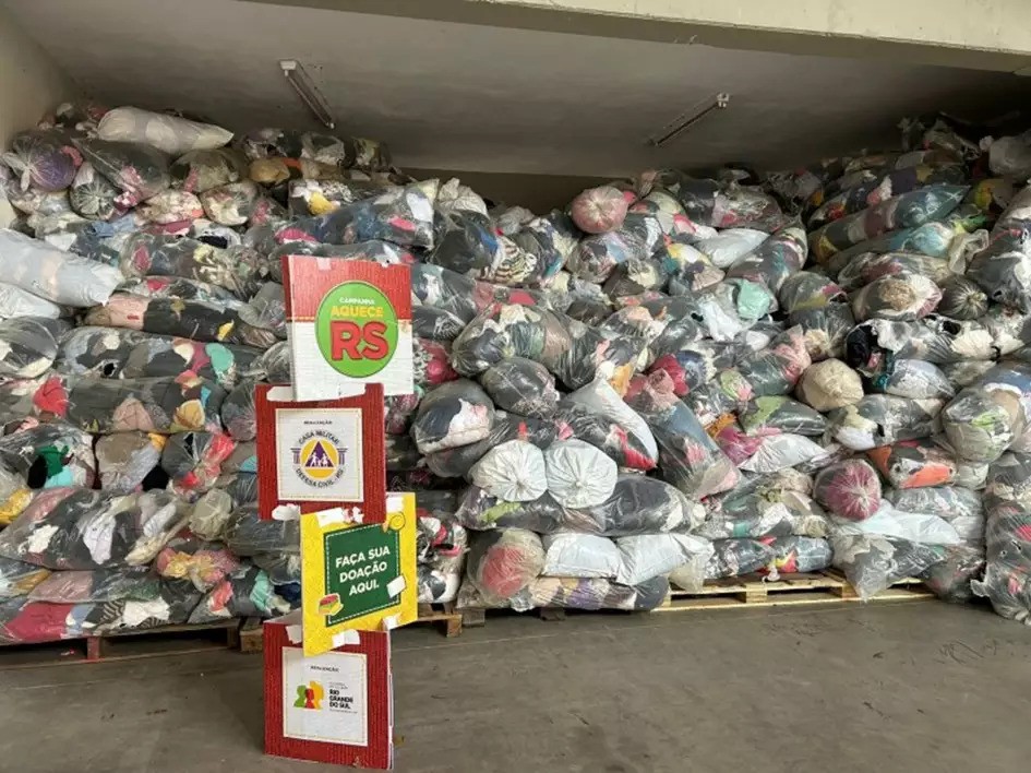 Campanha do Agasalho Aquece RS encerra com mais de um milhão de peças arrecadadas