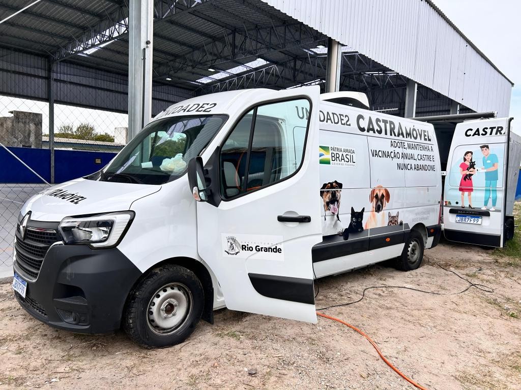 Primeiro mutirão de castrações da SMDA beneficia cães e gatos na Ilha da Torotama