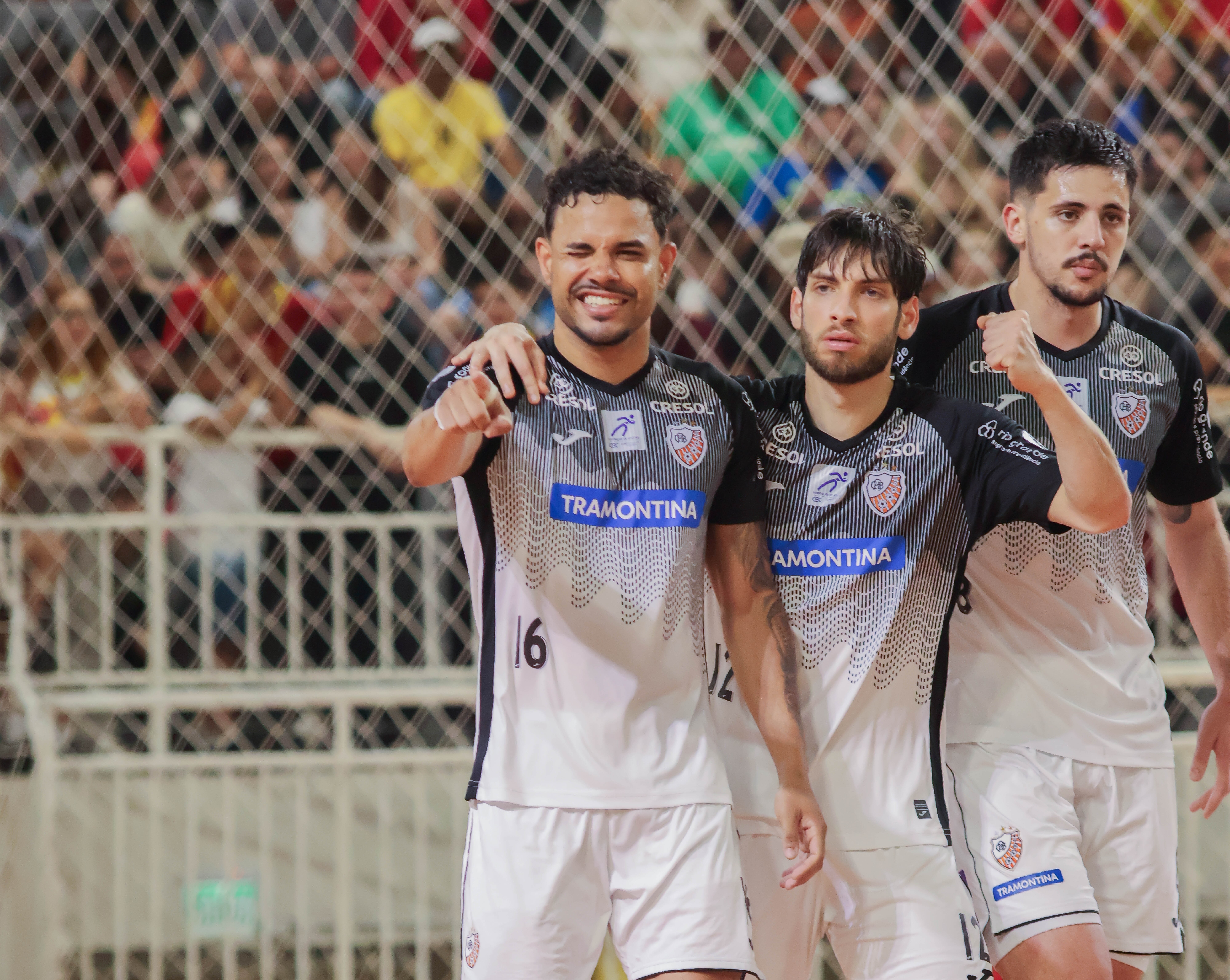 Riograndense é superado pela ACBF em noite histórica na Arena Farydo Salomão