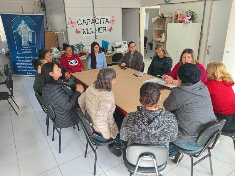 Capacita Mulher promove rodas de conversa e abre novos cursos de qualificação em São José do Norte