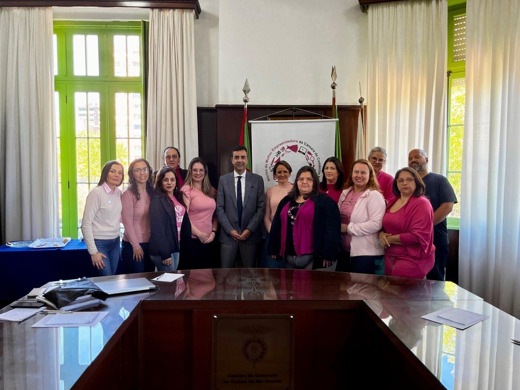 Presidente da Câmara de Comércio participa de reunião do Núcleo da Mulher Empreendedora