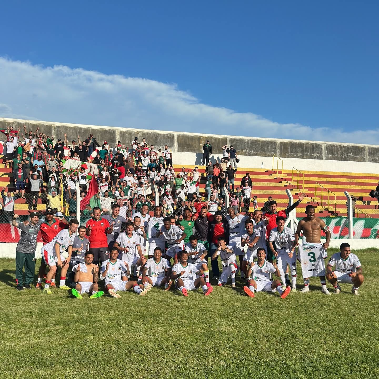 São Paulo vence o Rio Grande e assume a liderança do grupo na Série B