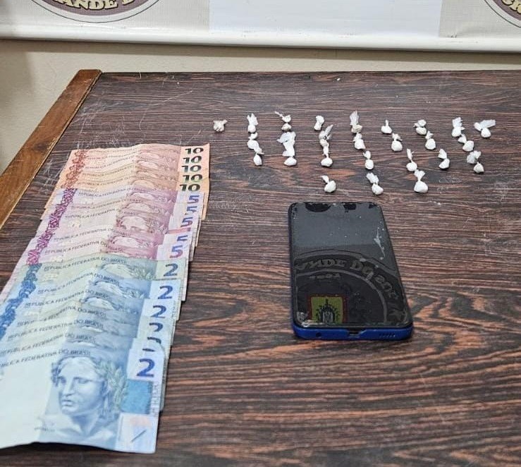 Brigada Militar prende homem por tráfico de drogas, em São José do Norte