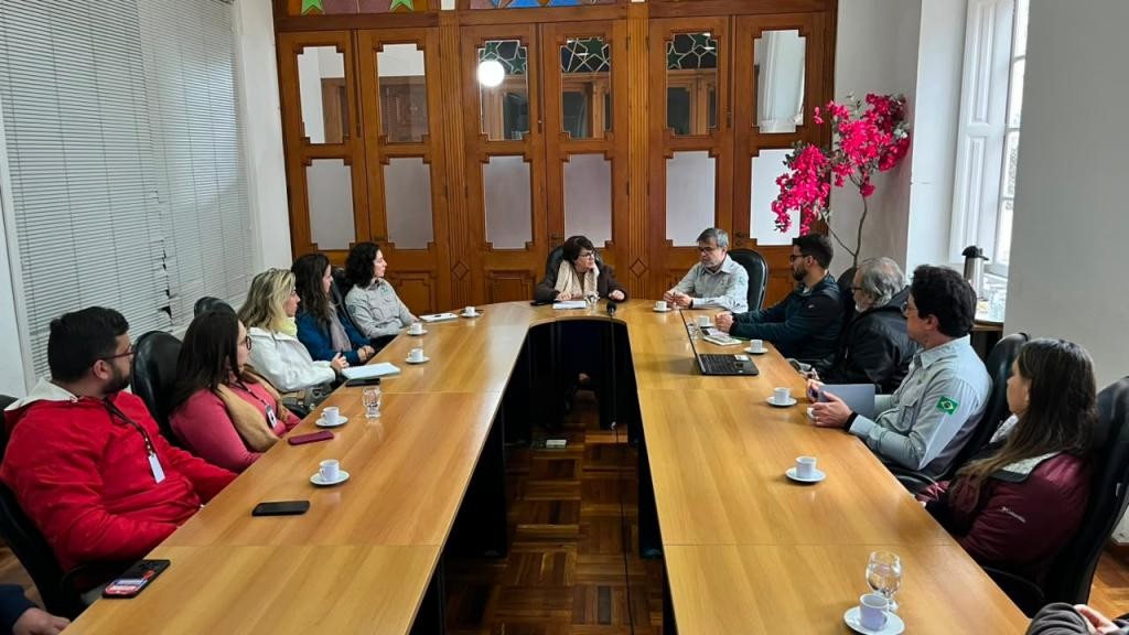Parque do Albardão: Prefeitura e ICMBio debatem alternativas para a atividade pesqueira da região