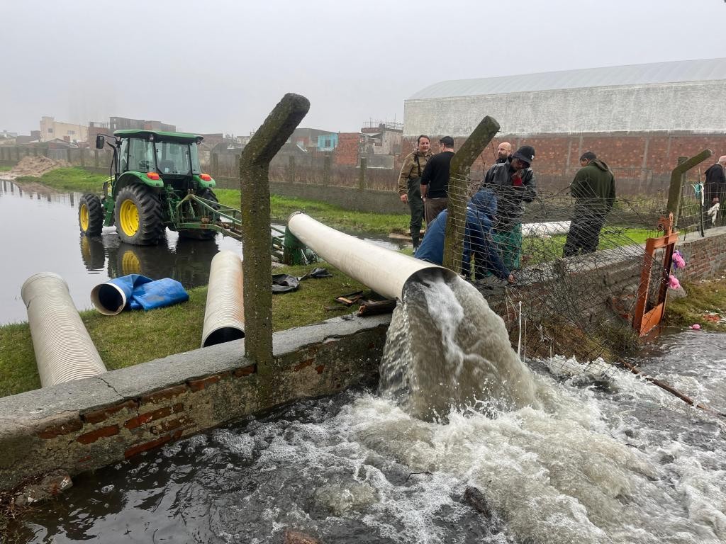Prefeitura atua no enfrentamento aos impactos do acumulado de chuvas em Rio Grande
