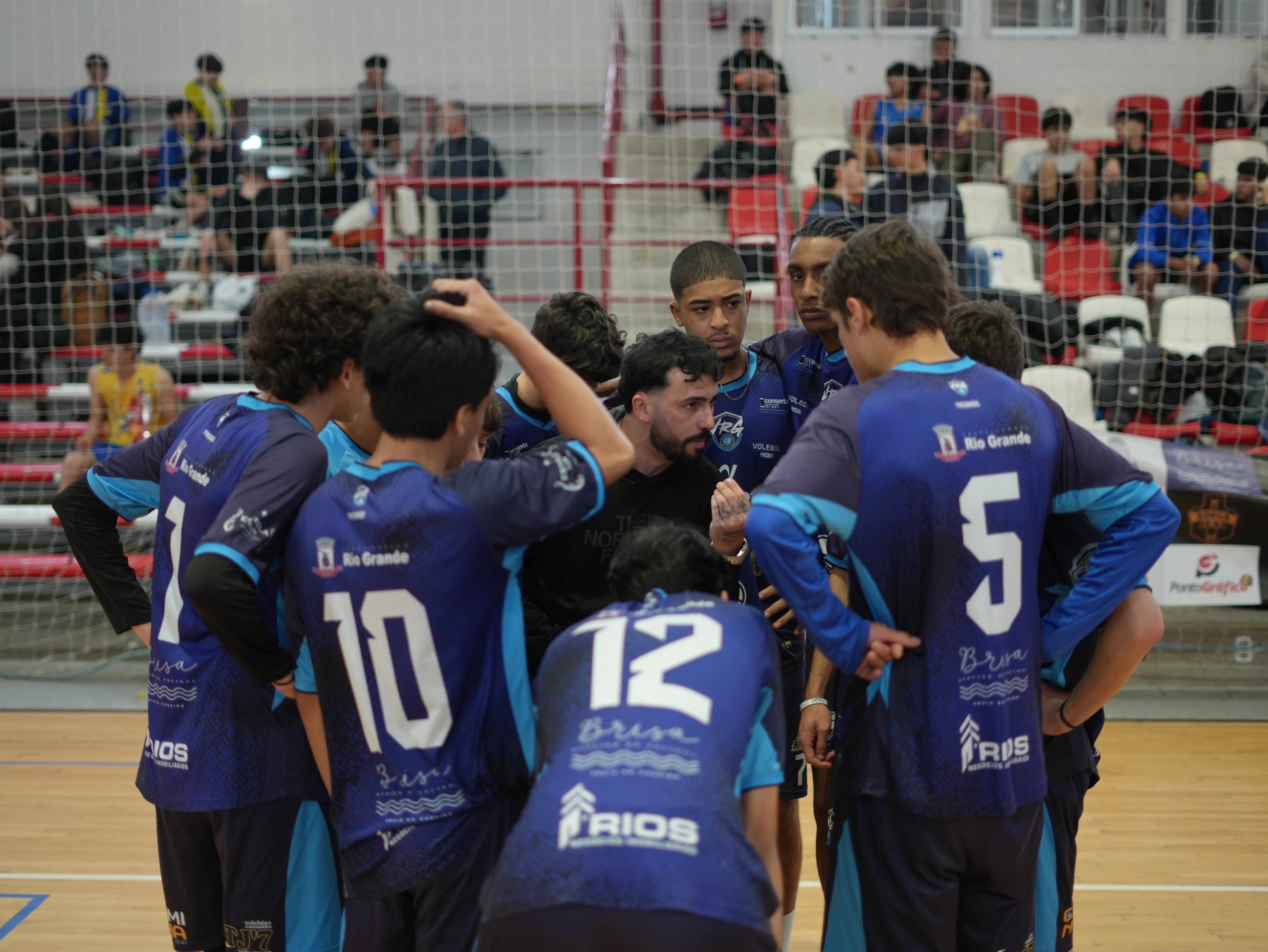  Vôlei Rio Grande conquista 3º lugar na série ouro da Ruta del Voley, no Uruguai