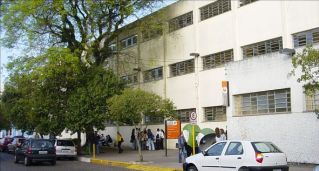 Aulas são retomadas no Campus II da UFPel com parte do prédio interditada