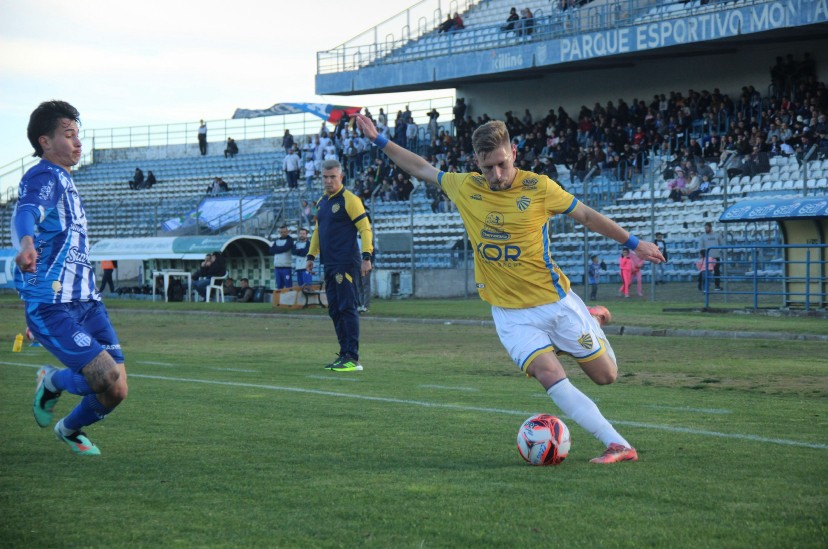 Pelotas larga na frente, mas cede empate ao Esportivo