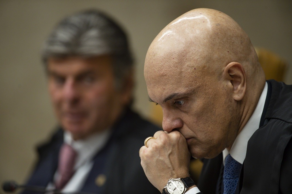 Alexandre de Moraes acumula 55 pedidos de impeachment no Senado após nova crise no STF