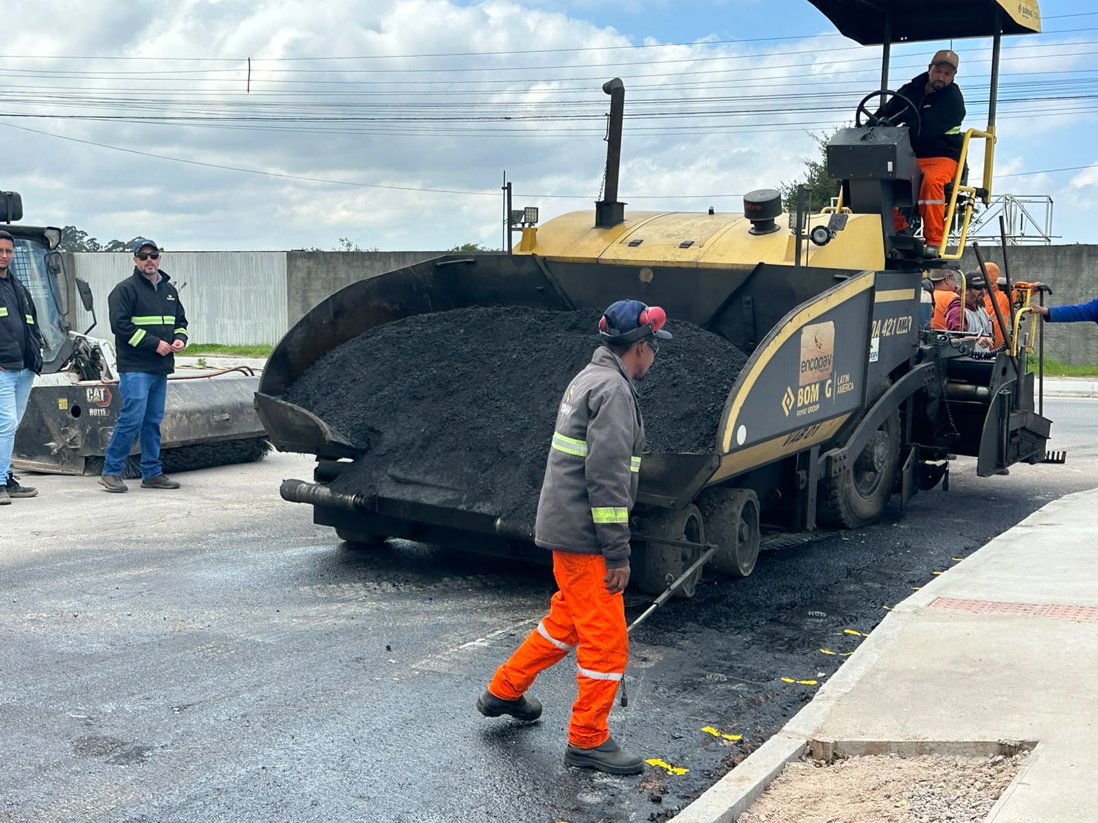 Zona Norte de Pelotas terá vias asfaltadas nos próximos dias