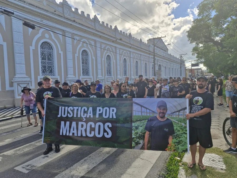Polícia indicia 7 PMs pela morte de agricultor em Pelotas