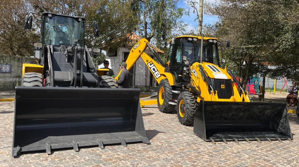 Rio Grande recebe duas máquinas para ampliar atendimento a produtores rurais