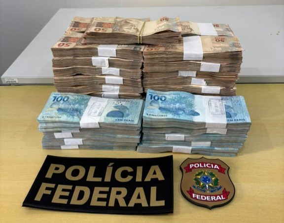 PF prende suspeito logo após saque de R$ 300 mil em agência bancária de Rio Grande