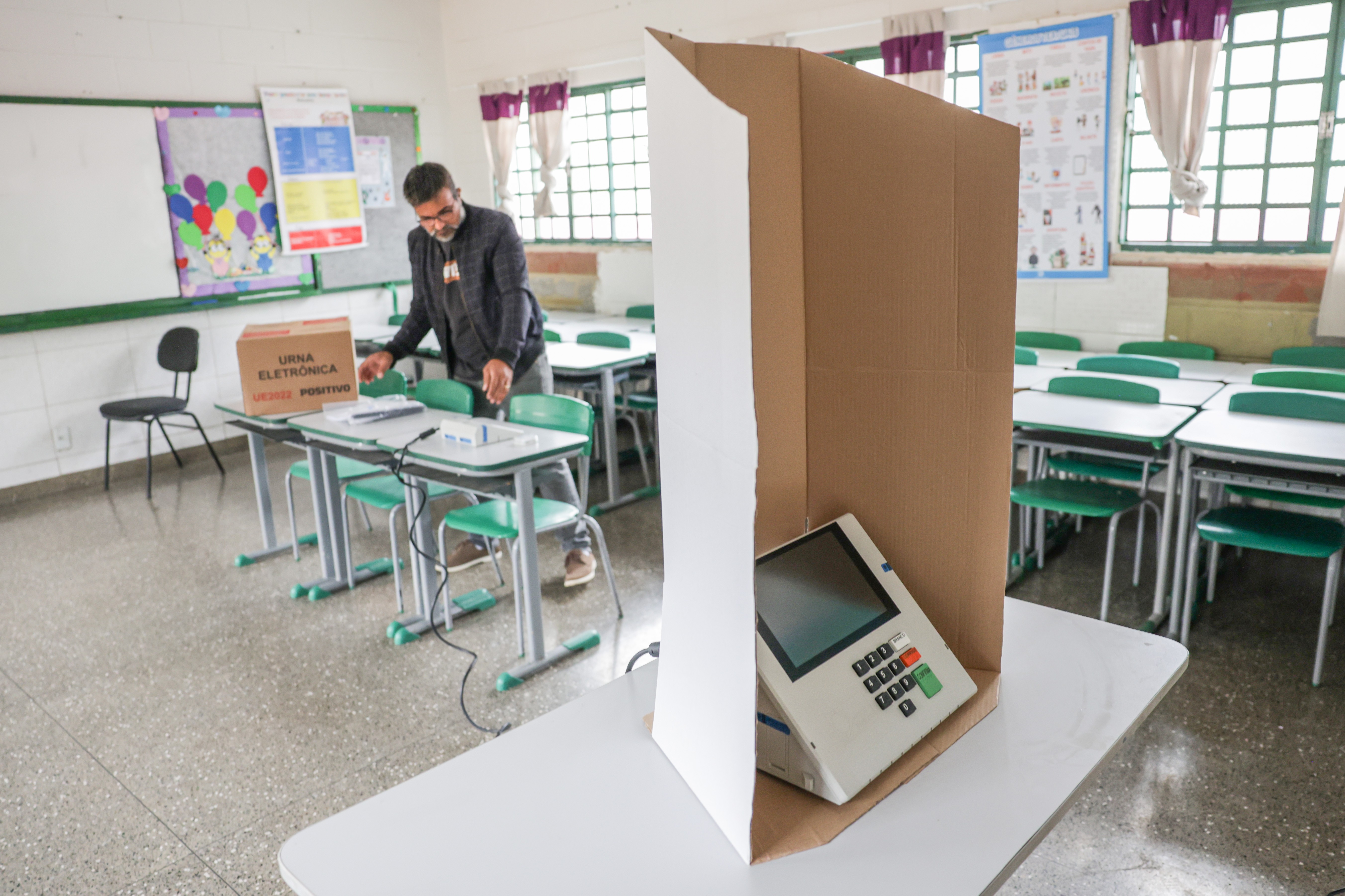 Eleições 2026: saiba quais documentos são aceitos para votar