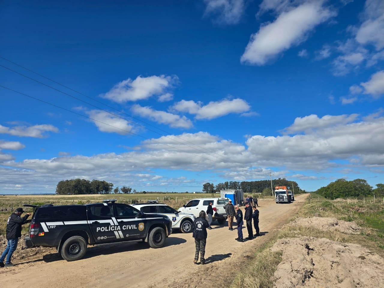 DECRAB localiza bovinos de procedência suspeita e desarticulam local que vinha sendo apontado como ponto de apoio ao abigeato em Rio Grande