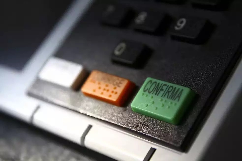 Eleições 2026: sessões estão abertas em todo o país para votação até as 17h