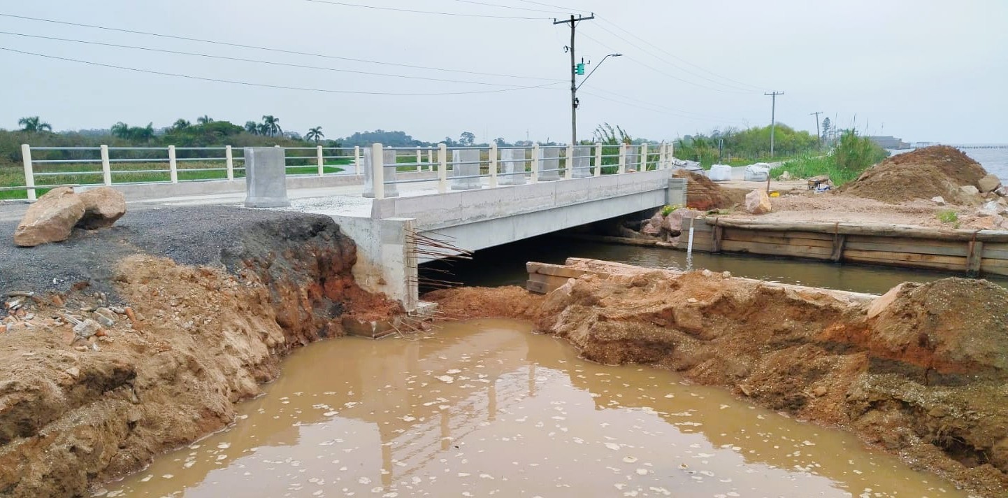 Nova ponte da Colônia Z-3 está próxima de ser finalizada em Pelotas