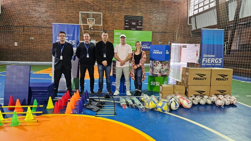Prefeitura e Sesi iniciam programa esportivo para crianças e adolescentes em Rio Grande