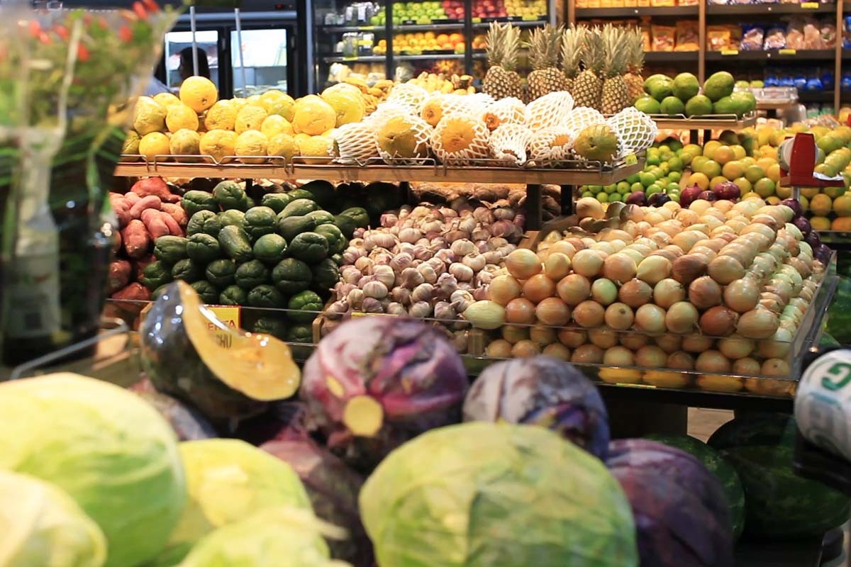 Custo do cesto básico cai em Pelotas