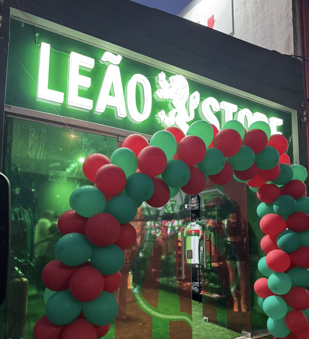 Leão Store é inaugurada pelo Sport Club  São Paulo com festa e novidades para a torcida