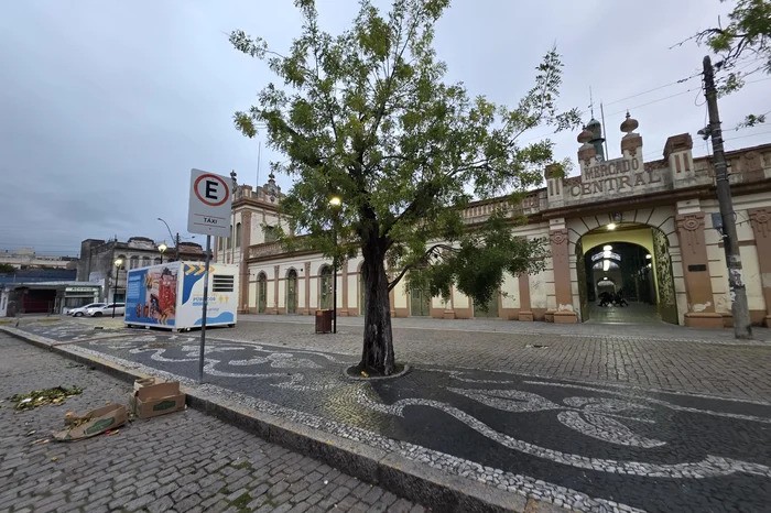 Prefeitura de Pelotas começa reforma em banheiros do Mercado Central