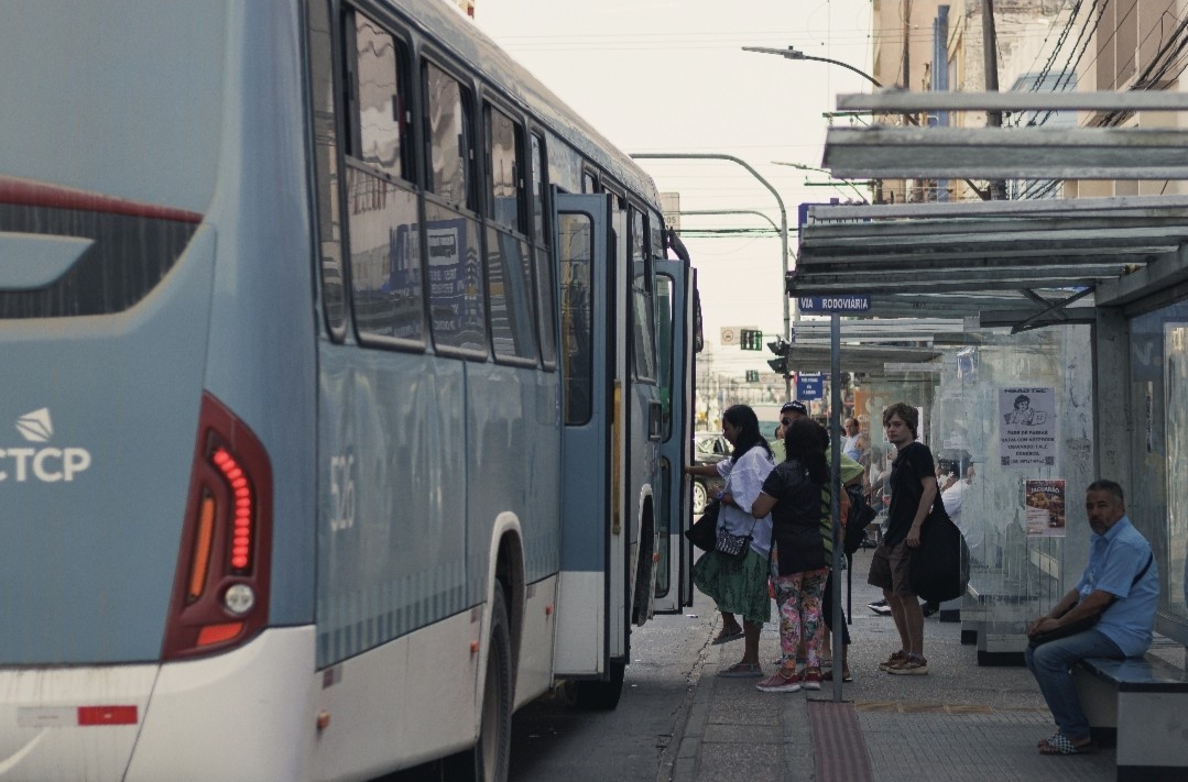 Ministério Público apura possível abuso no valor da passagem de ônibus em Pelotas