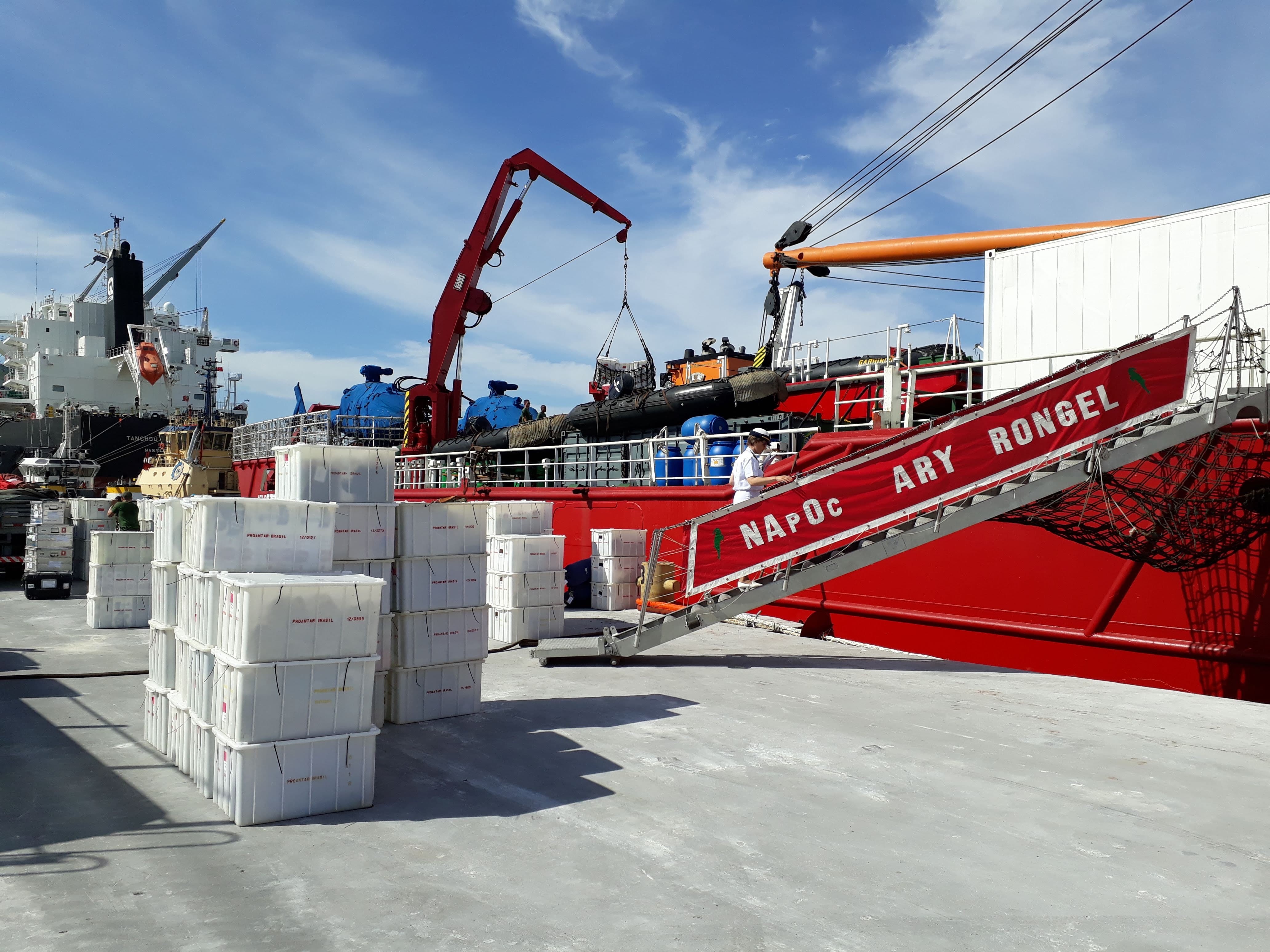 Estação de Apoio Antártico deixa de funcionar na FURG, após mudança para a Estação Naval da Marinha, em Rio Grande